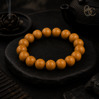 Pear Pavilion — 15-Bead Agarwood & Sandalwood Bracelet