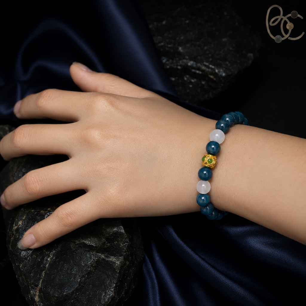 Azure Sage — Mint Agarwood Incense Bracelet with White Agate