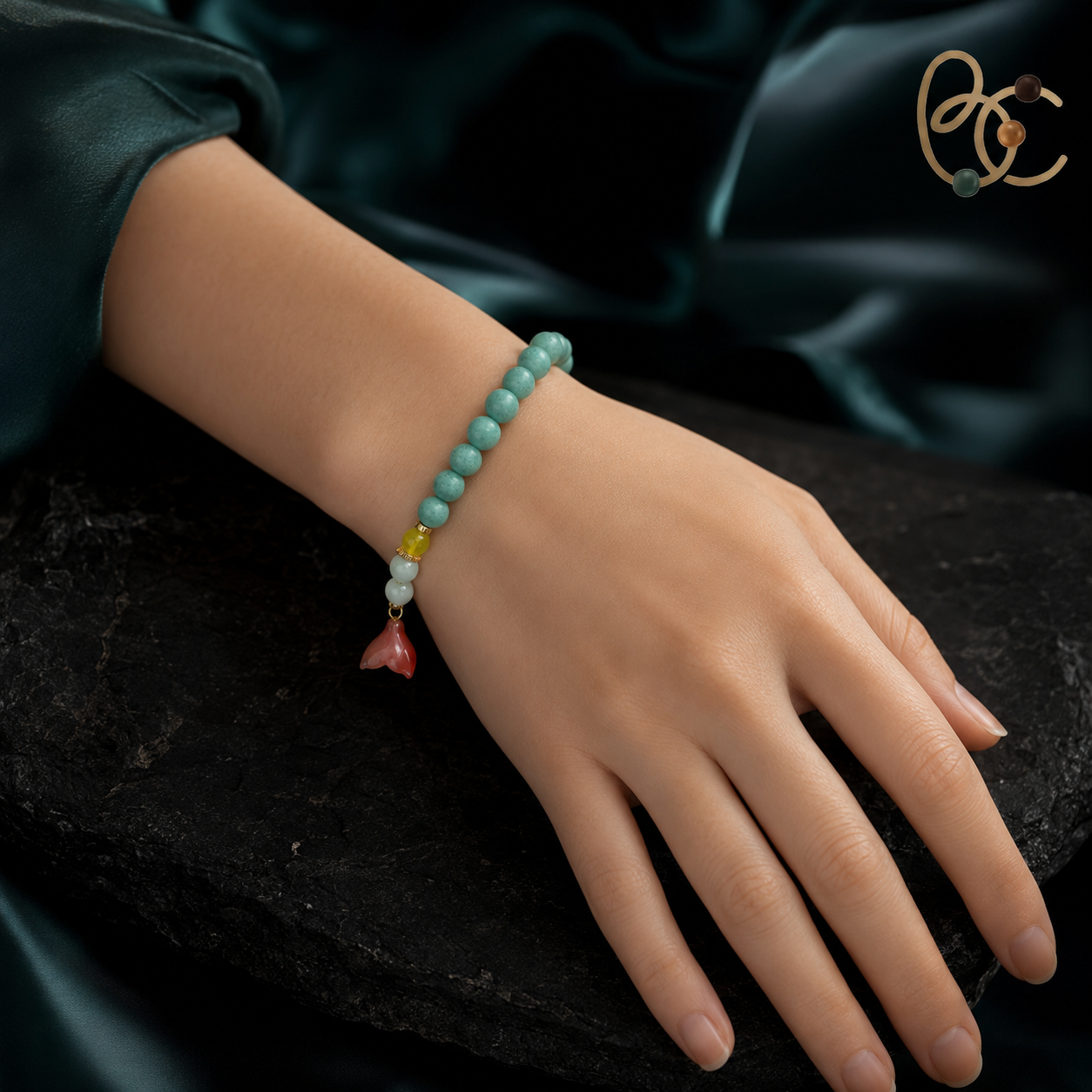 Jade Fortune — Citrus Agarwood Incense Bracelet with Cat's Eye